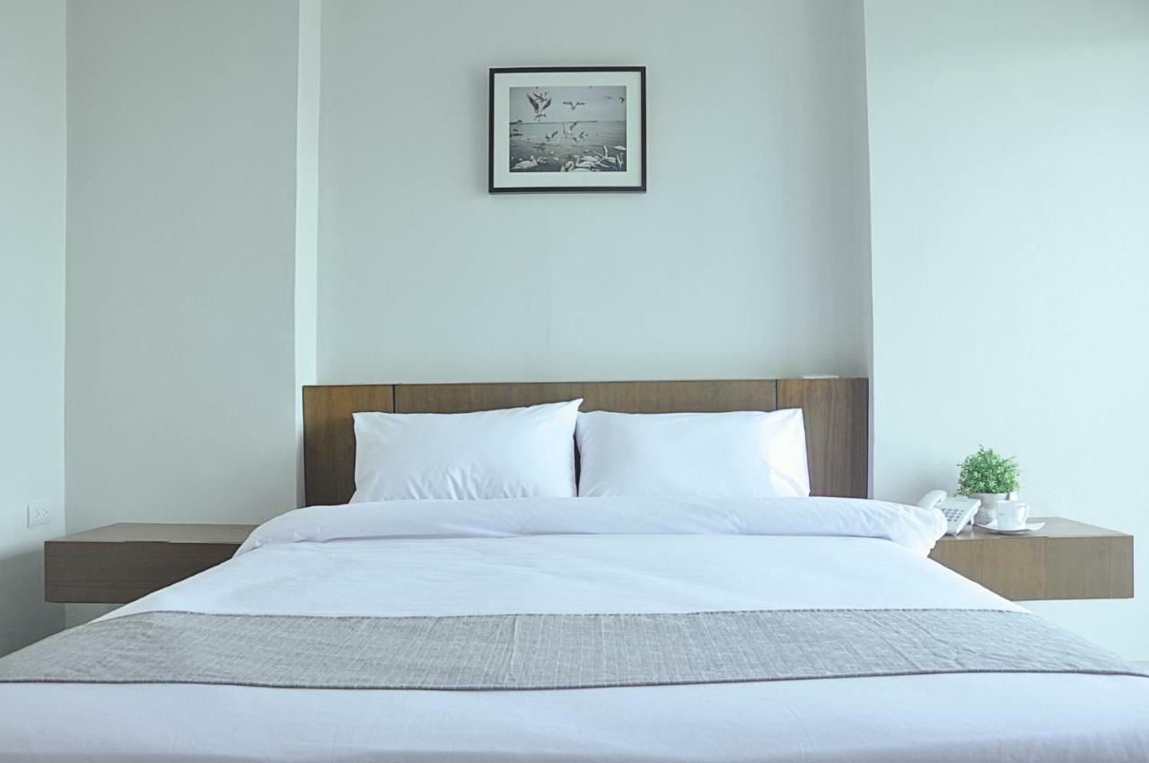 24Residence Siriraj Bangkok Dış mekan fotoğraf